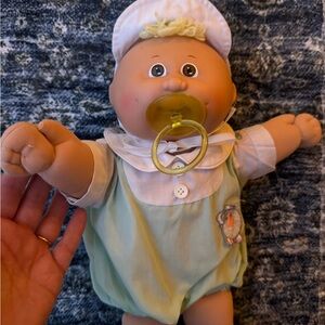 Cabbage Patch Preemie. Dimples, Pacifier, original clothes.